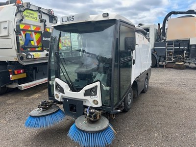 Lot 66 - 2015 (65 Plate) Johnston C202 Sweeper