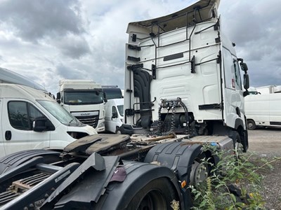 Lot 61 - 2019 (69 Plate) Renault T480 DTI13 6x2 Tractor Unit NON RUNNER Euro 6