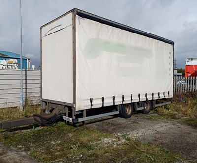 Lot 59 - Truck & Trailer 182ATTC 16000 Kg Tandem Axle Curtainside
