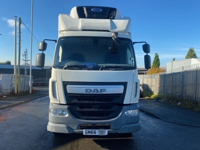 Lot 63 - 2016 (66 Plate) DAF LF 220 FA Rigid Box Euro 6