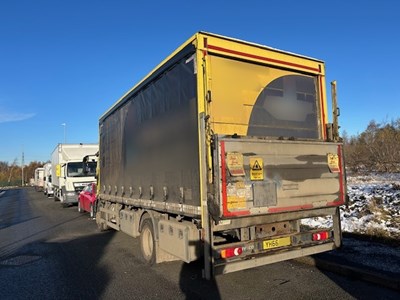 Lot 59 - 2016 (66 plate) Iveco Eurocargo 150-210 Rigid Curtainside Euro 6