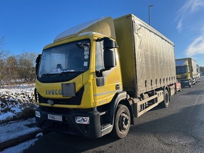 Lot 59 - 2016 (66 plate) Iveco Eurocargo 150-210 Rigid Curtainside Euro 6