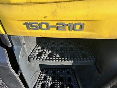 Lot 59 - 2016 (66 plate) Iveco Eurocargo 150-210 Rigid Curtainside Euro 6