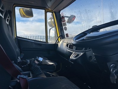 Lot 59 - 2016 (66 plate) Iveco Eurocargo 150-210 Rigid Curtainside Euro 6