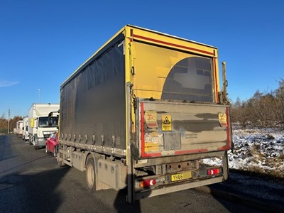 Lot 59 - 2016 (66 plate) Iveco Eurocargo 150-210 Rigid Curtainside Euro 6