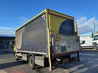 Lot 86 - 2016 (66 plate) Iveco Eurocargo 150-210 Rigid Curtainside Euro 6