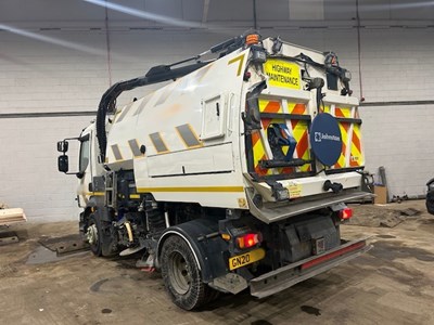 Lot 75 - 2020 Volvo FL Johnston Sweeper Euro 6