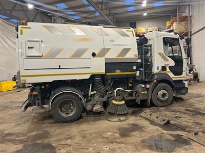 Lot 75 - 2020 Volvo FL Johnston Sweeper Euro 6