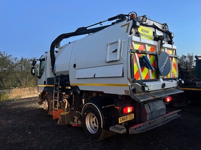 Lot 78 - 2019 (69 Plate) Volvo FL Johnston Sweeper Euro 6