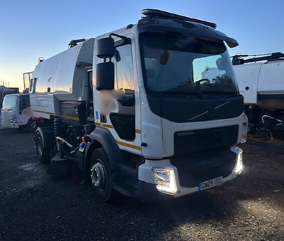 Lot 78 - 2019 (69 Plate) Volvo FL Johnston Sweeper Euro 6