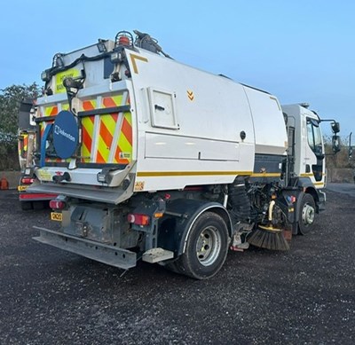 Lot 79 - 2020 Volvo FL Johnston Sweeper Euro 6