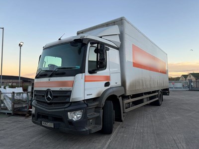 Lot 3 - 2017 (67 Plate) Mercedes Actros 1824 4x2 Rigid Box With Tail Lift Ad Blue Euro 6