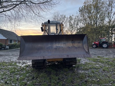Lot 48 - 1990 Liebherr Dozer PR 722