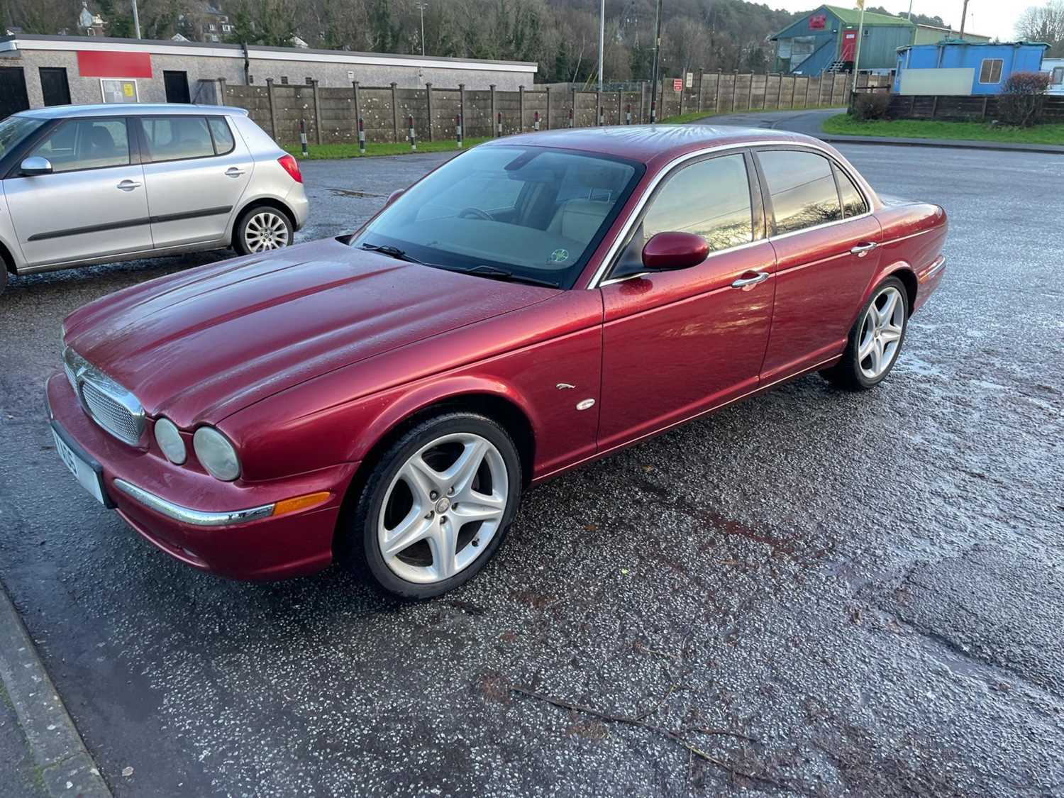 Lot 82 - 2006 Jaguar XJ6 V6 Euro 4
