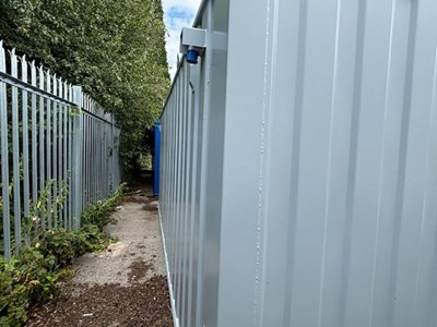 Lot 98 - Steel Anti-Vandal Portable Cabin 20 x 10ft