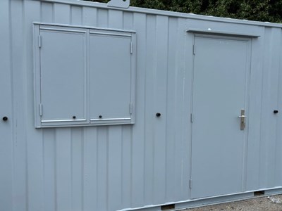 Lot 98 - Steel Anti-Vandal Portable Cabin 20 x 10ft