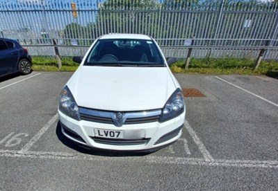 Lot 32 - 2007 Vauxhall Astra Club CDTI Van