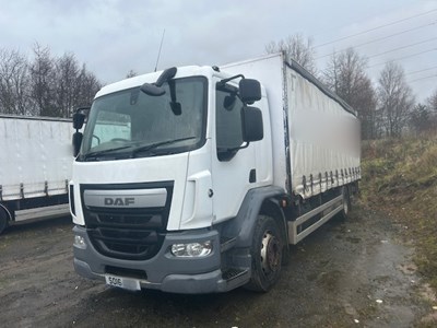 Lot 15 - 2016 DAF LF 220 Rigid Curtainside Euro 6 - NOT ROAD WORTHY