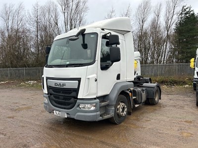 Lot 5 - 2016 DAF LF 220 FT 4x2 Tractor Unit Euro 6