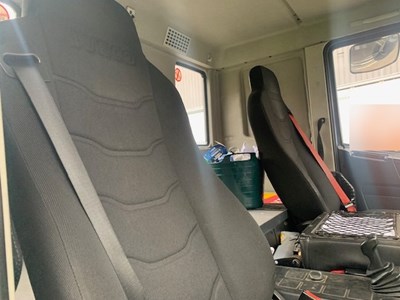Lot 15 - 2016 Iveco 120E 4x2 Tractor Unit Euro 6