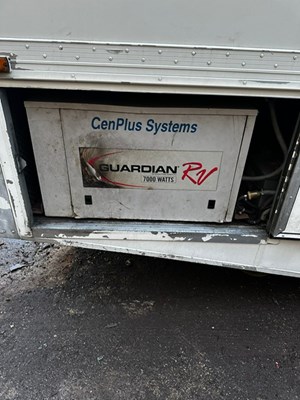 Lot 69 - 2011 (60 Plate) Fiat Ducato 40 Maxi 160 M-JET Command Unit Euro 4