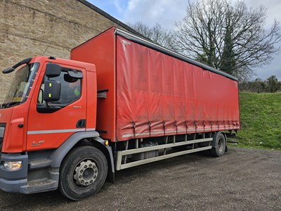 Lot 32 - 2017 DAF LF 260 FA Double Deck 18T Rigid Curtainside Euro 6