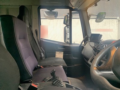 Lot 16 - 2016 Iveco 120E 4x2 Tractor Unit Euro 6