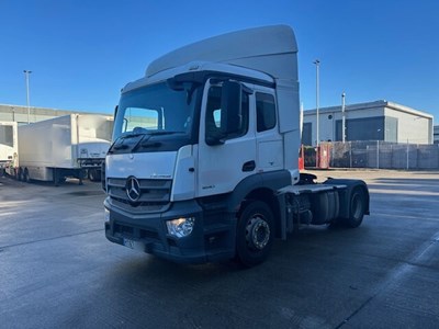 Lot 10 - 2017 (67 Plate) Mercedes Actros 1840 4x2 Tractor Unit Euro 6