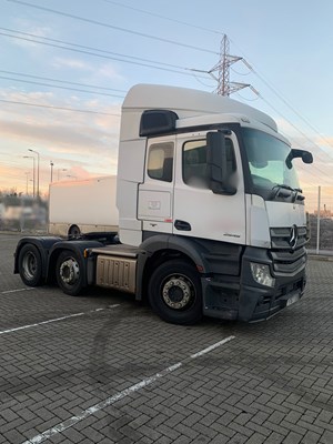 Lot 6 - 2017 (67 Plate) Mercedes Actros 2545 6x2 Tractor Unit Euro 6