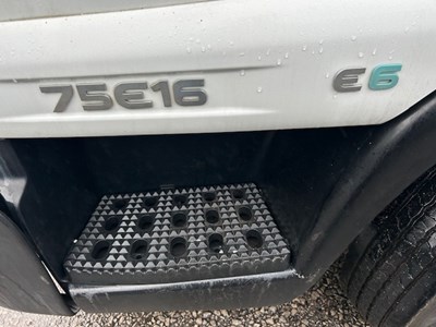 Lot 72 - 2015 (65 Plate) Iveco Eurocargo 75E16S S-A rigid box Euro 5