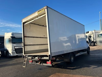 Lot 68 - 2021 Iveco Daily 70C18 Box Van Euro 6