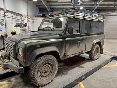 Lot 27 - 2007 (57 Plate) Land Rover Defender 110 Hard Top 4x4 Euro 4