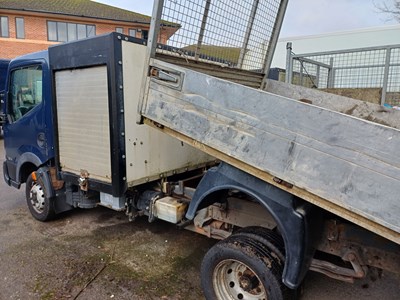 Lot 32 - 2013 (62 Plate) Nissan Cabstar 35.14 S/C MWB 4x2 Rigid Caged Tipper Euro 5