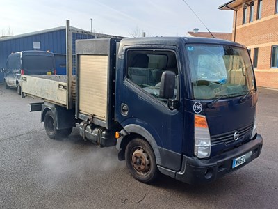 Lot 32 - 2013 (62 Plate) Nissan Cabstar 35.14 S/C MWB 4x2 Rigid Caged Tipper Euro 5