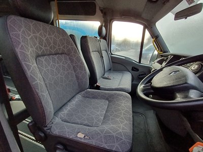 Lot 26 - 2009 Renault Master LM39 DCI 100 16 Seat Minibus Euro 4
