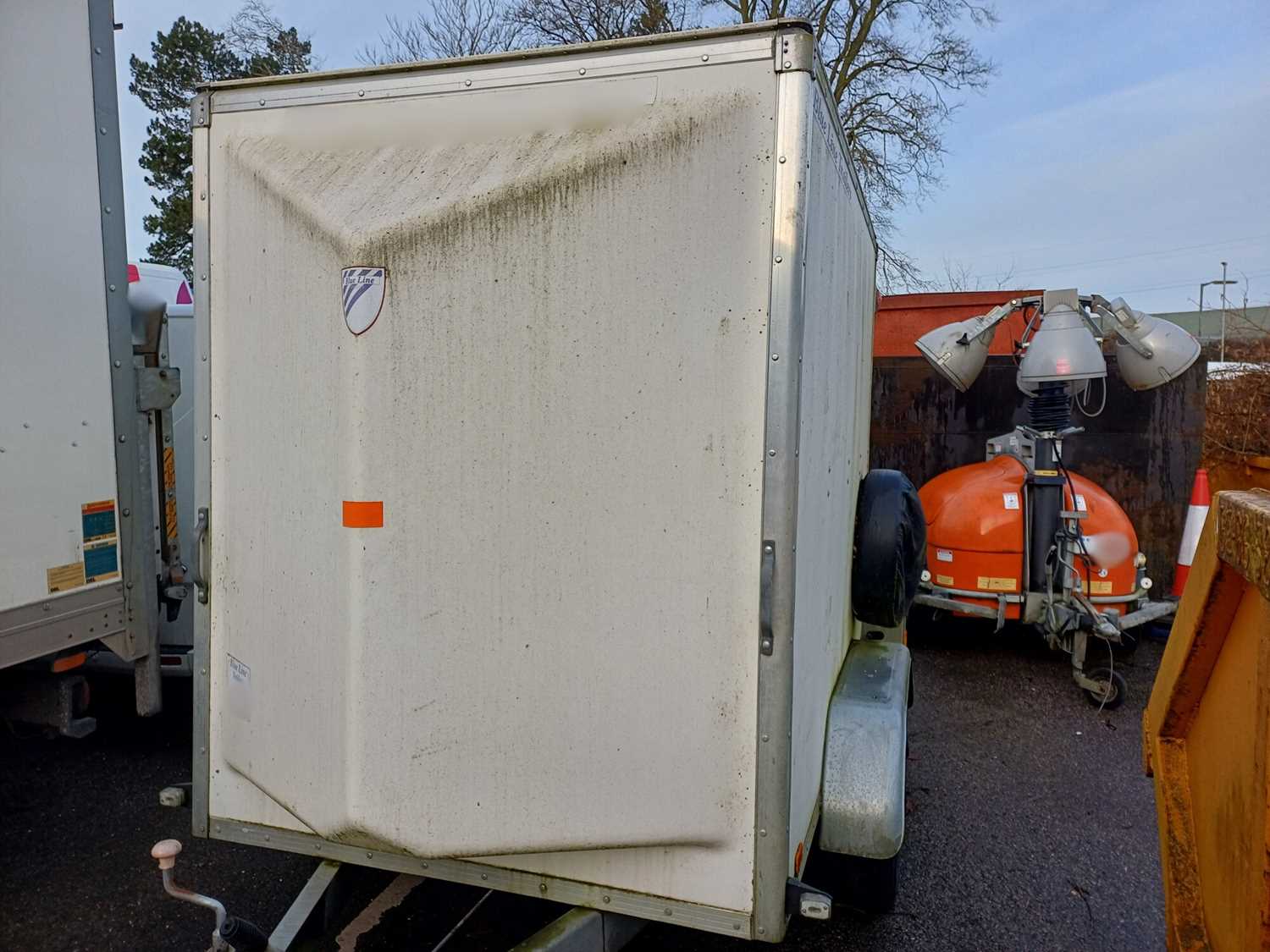 Lot 49 - 2007 Tandem Axle Box Blue Line Trailer