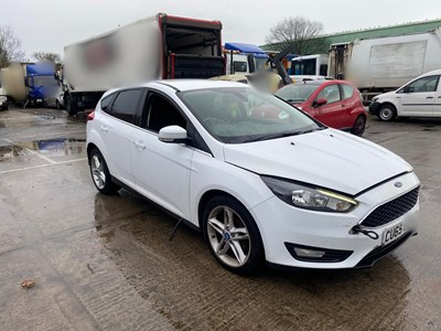 Lot 55 - 2015 (65 Plate) Ford Focus Zetec Euro 6 NON RUNNER