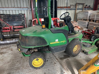 Lot 49 - 2003 John Deere 1445 4WD Mower Spares or Repairs