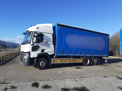 Lot 1 - 2020 (70 Plate) Renault Trucks T 380DTI Rigid Curtainside Euro 6