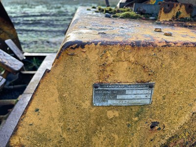 Lot 73 - Dumper