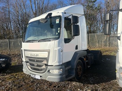 Lot 10 - 2016 DAF LF 220 FT 4x2 Tractor Unit Euro 6