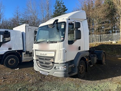 Lot 19 - 2016 DAF LF 220 FT 4x2 Tractor Unit Euro 6
