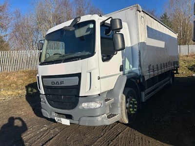 Lot 9 - 2016 DAF LF 220 FA Rigid Curtainside Euro 6