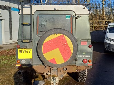 Lot 25 - 2007 (57 Plate) Land Rover Defender 110 Hard Top LWB 4x4 Euro 4