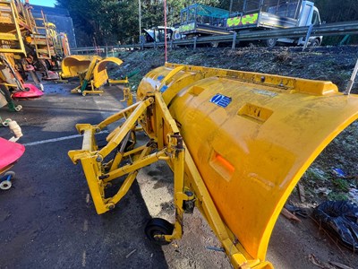 Lot 5 - 2016 (66 Plate) Mercedes Arocs 1824 Econ Tipper with Gritter Body and Plough Attachment Euro 6