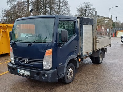 Lot 37 - 2013 (62 Plate) Nissan Cabstar 35.14 Rigid 4x2 Caged Tipper Euro 5