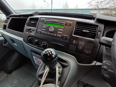 Lot 40 - 2013 Ford Transit 100 T260 FWD Panel Van Euro 5