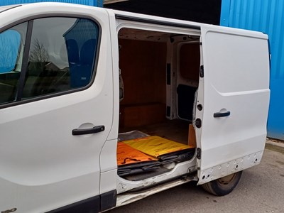 Lot 72 - 2017 Renault Trafic SL27 Business DCI Panel Van Euro 6