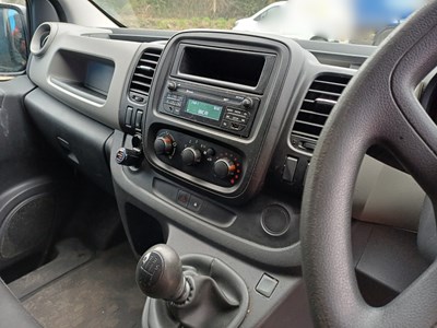 Lot 72 - 2017 Renault Trafic SL27 Business DCI Panel Van Euro 6