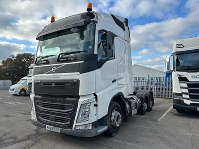 Lot 1 - 2019 (69 Plate) Volvo 6x2 Tractor Unit Euro 6